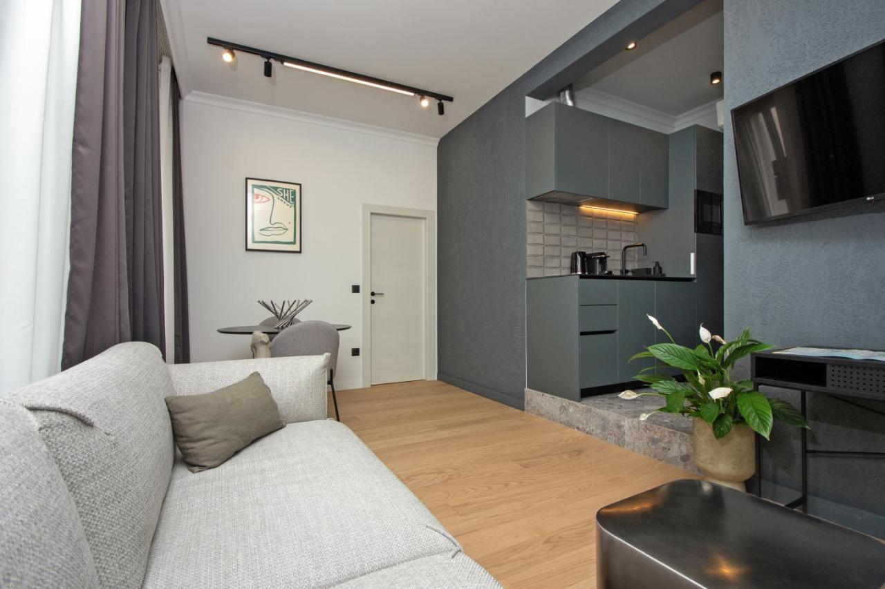 Maroen Lux Studio And Apartment Old Town Split Exterior photo