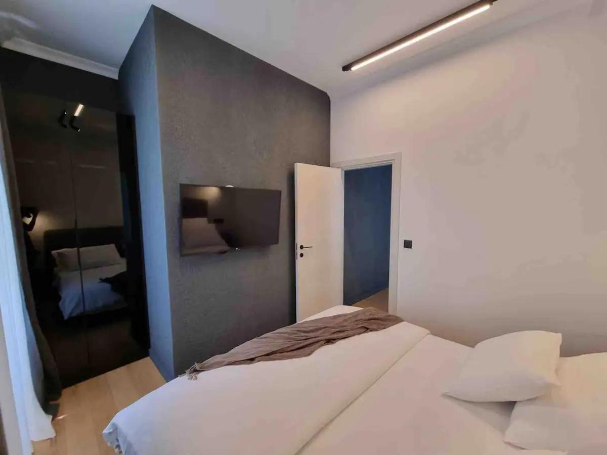 Maroen Lux Studio And Apartment Old Town Split Exterior photo